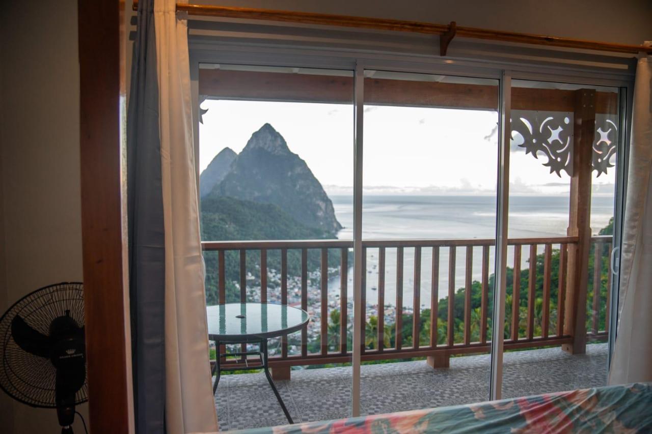 Majestic Ridge Villas Soufriere Exterior photo